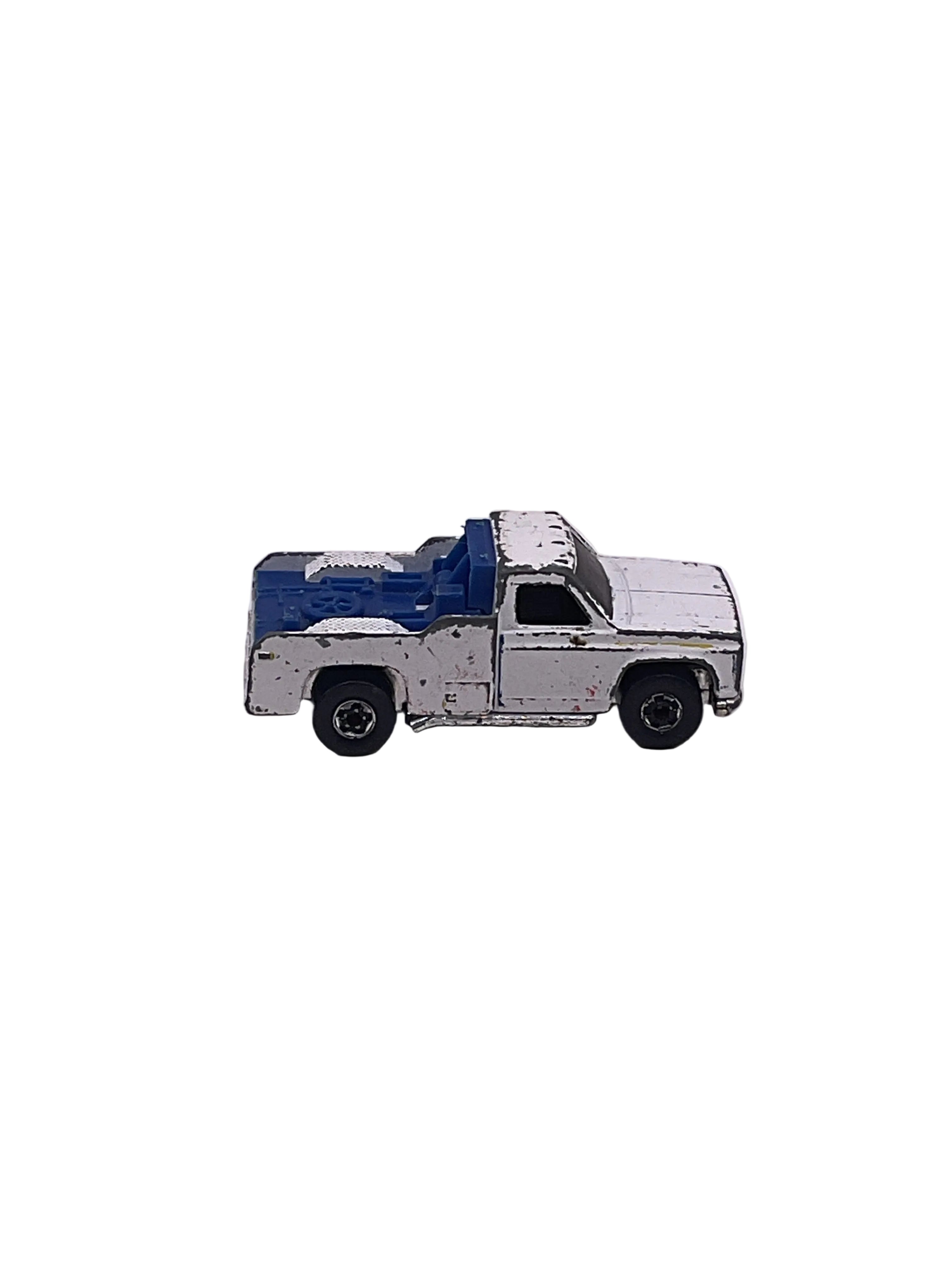 Hot Wheels Ramblin’ Wrecker Truck Diecast White