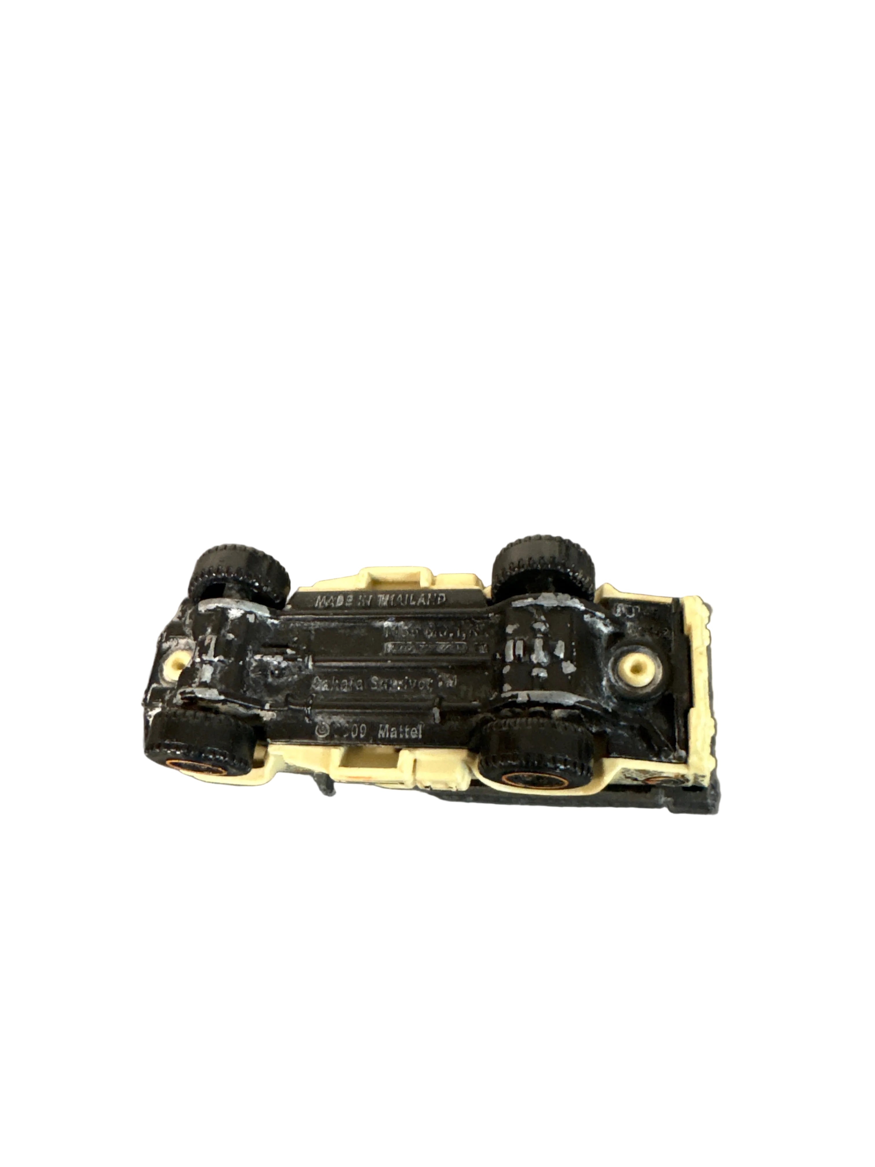 Matchbox Sahara Survivor Diecast beige