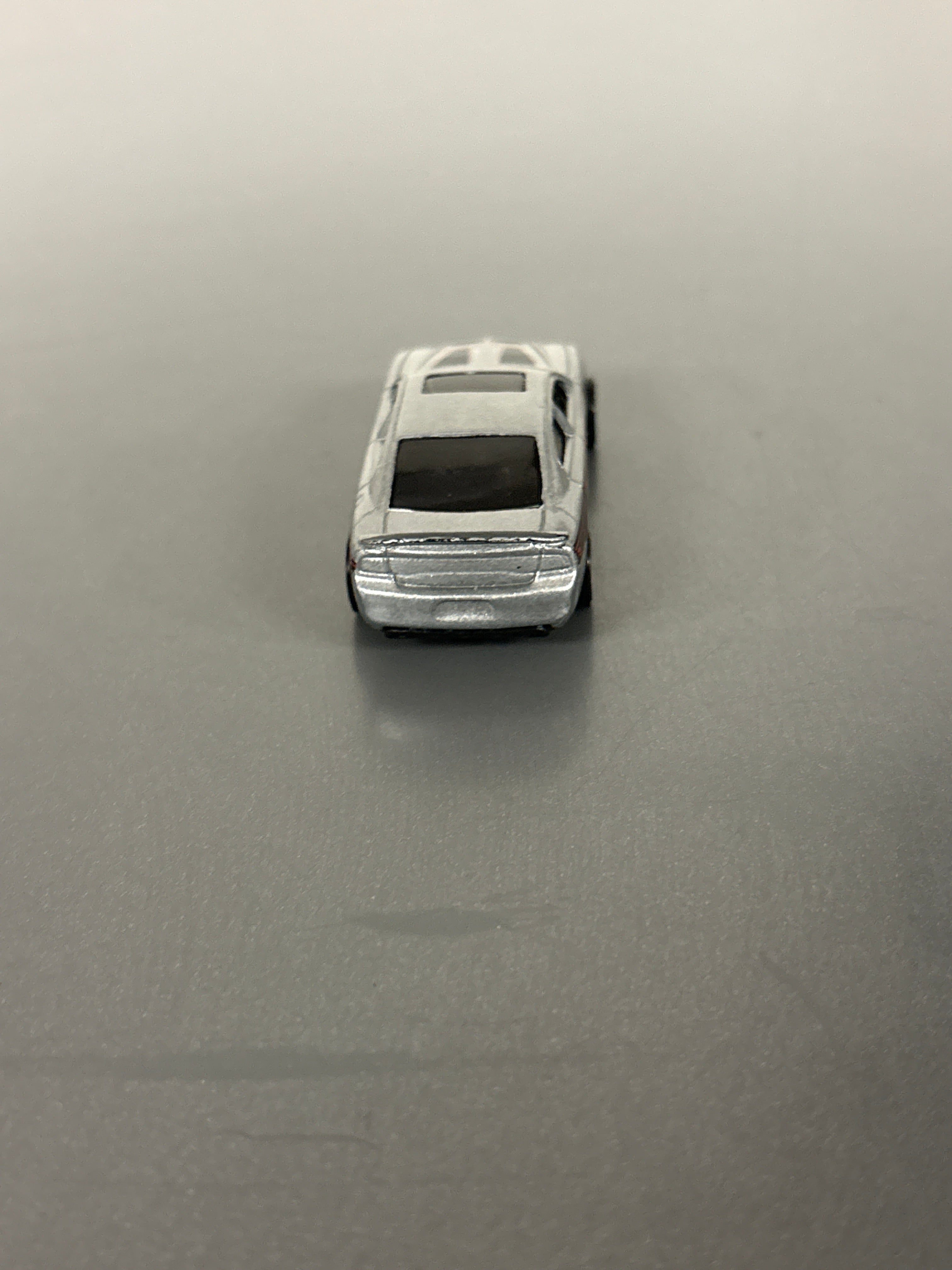 Hot Wheels 11 Dodge Charger R/T Diecast silver