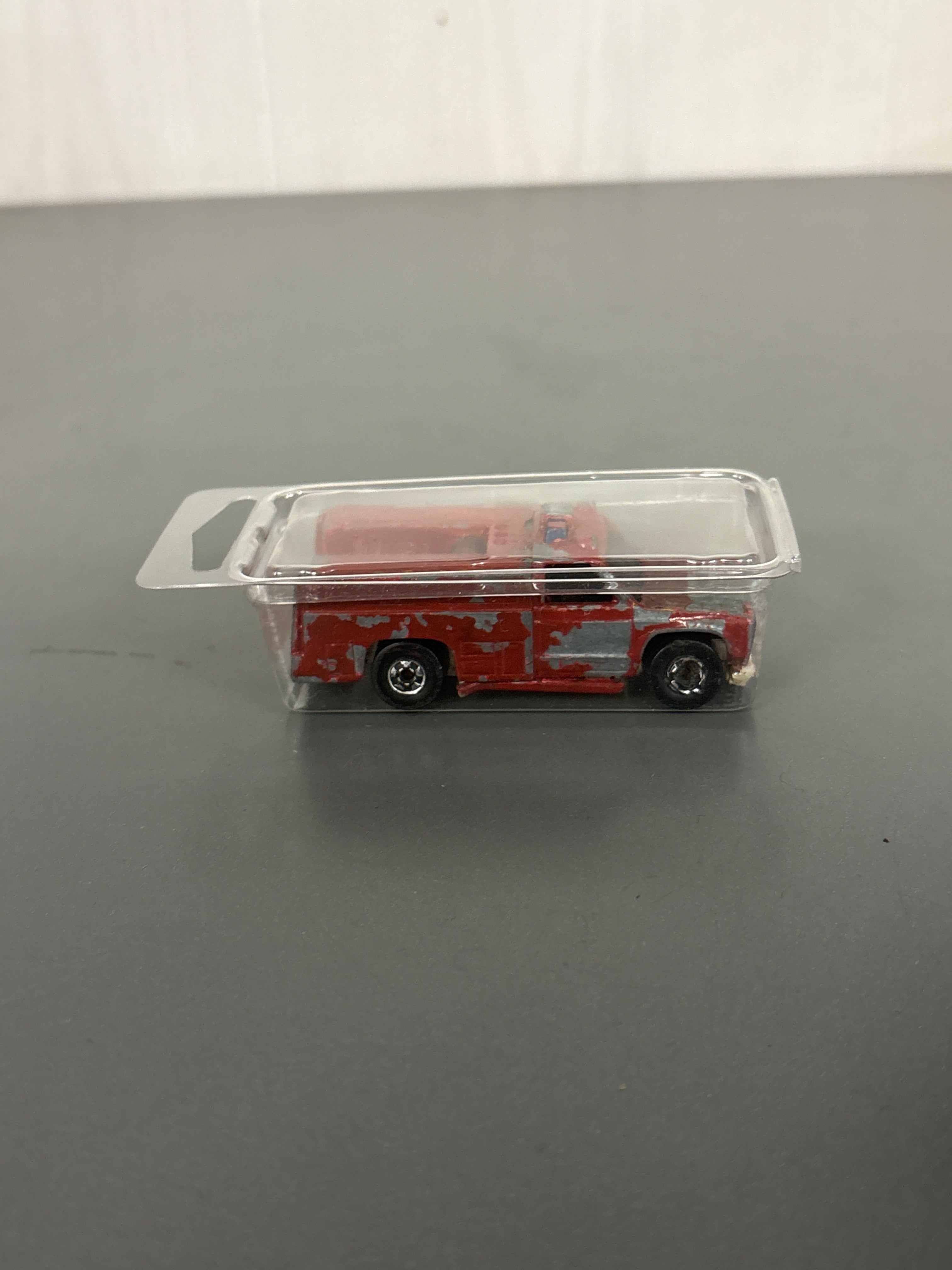 Hot Wheels Emergency Unit Diecast