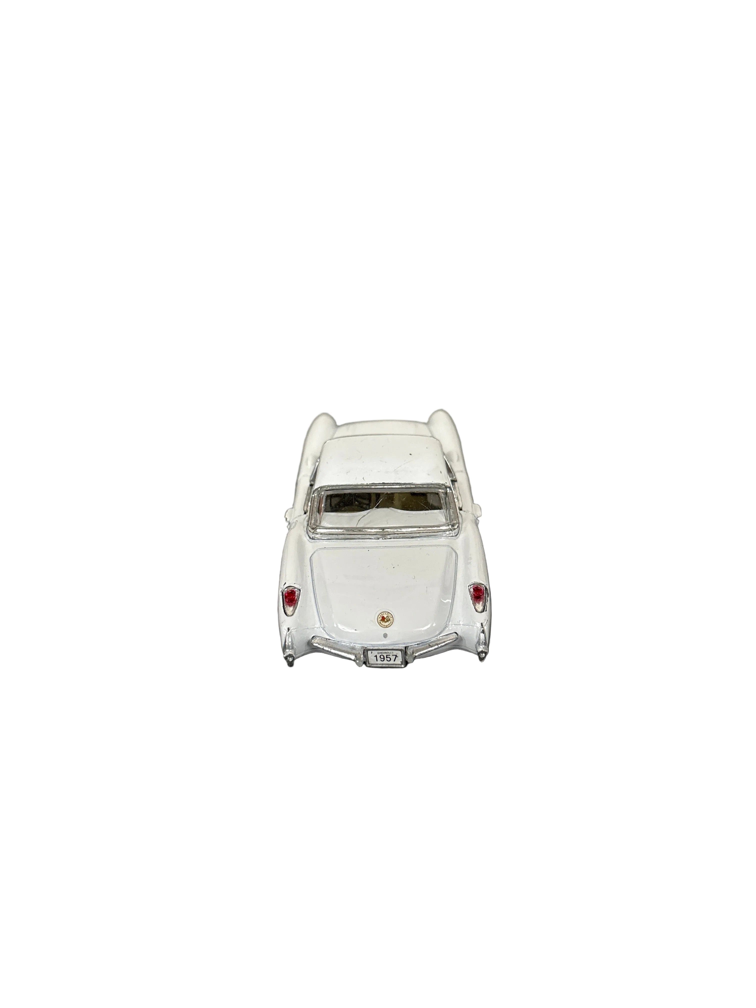 Kinsmart 1957 Chevrolet Corvette Diecast