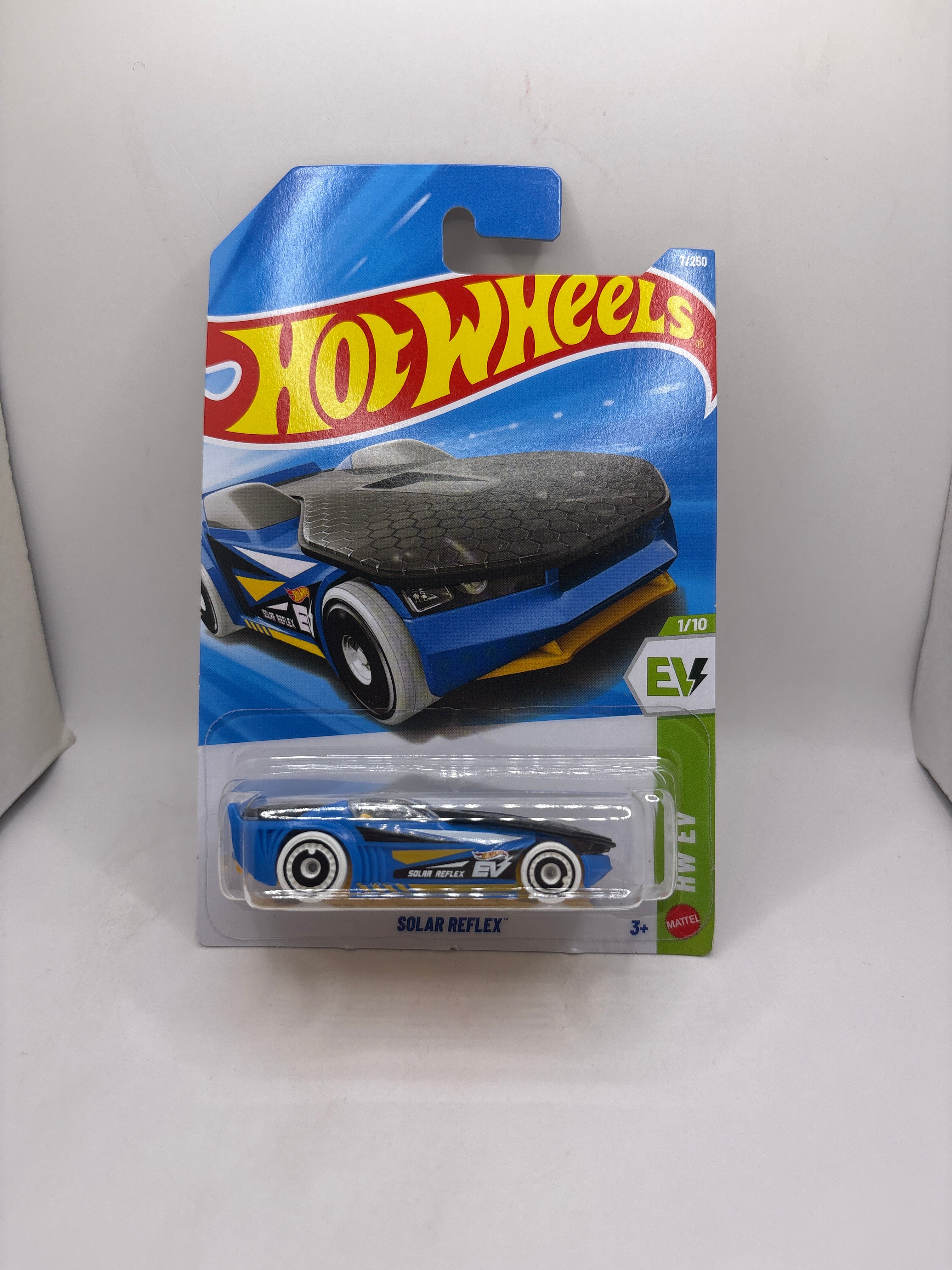 Hot Wheels Solar Reflex Diecast