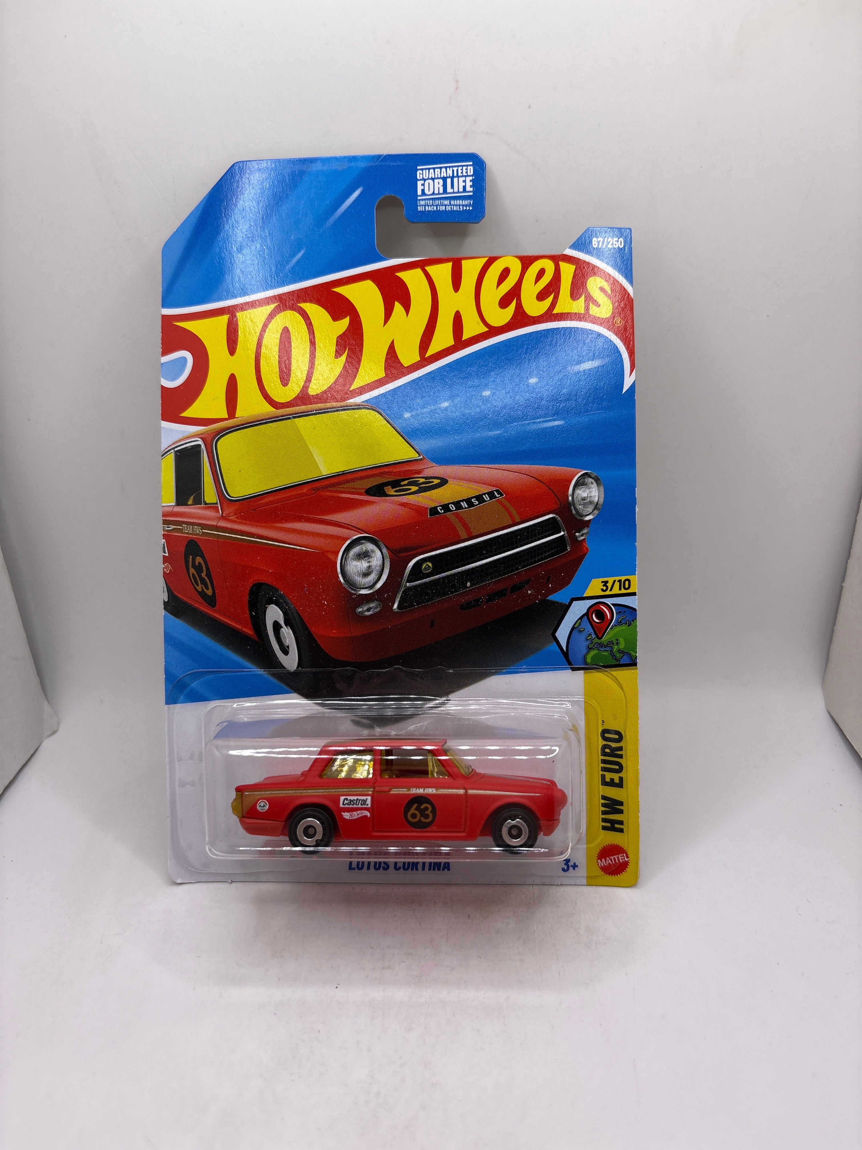 Hot Wheels Lotus Cortina Diecast red