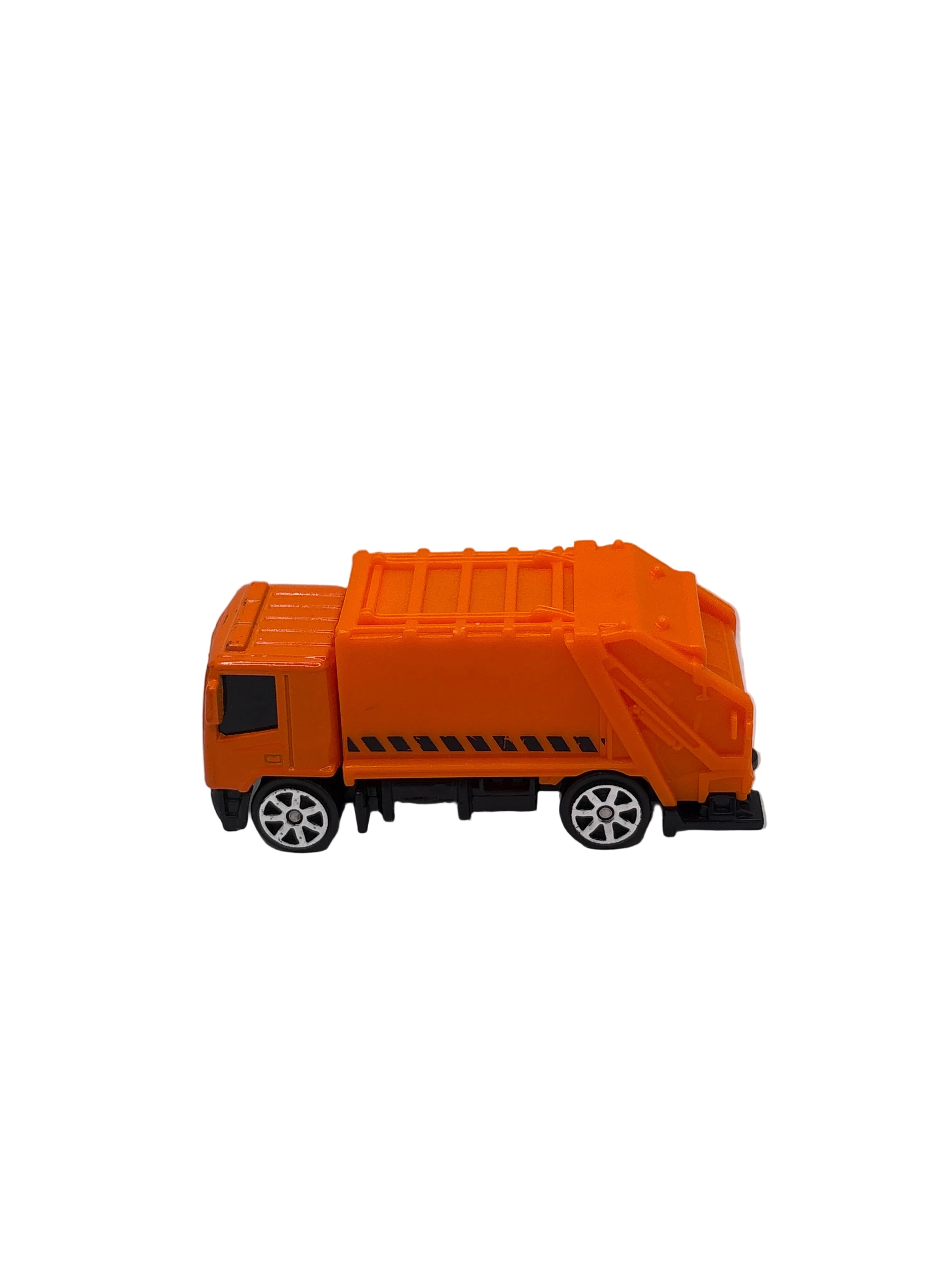 Maisto Garbage Truck Diecast orange