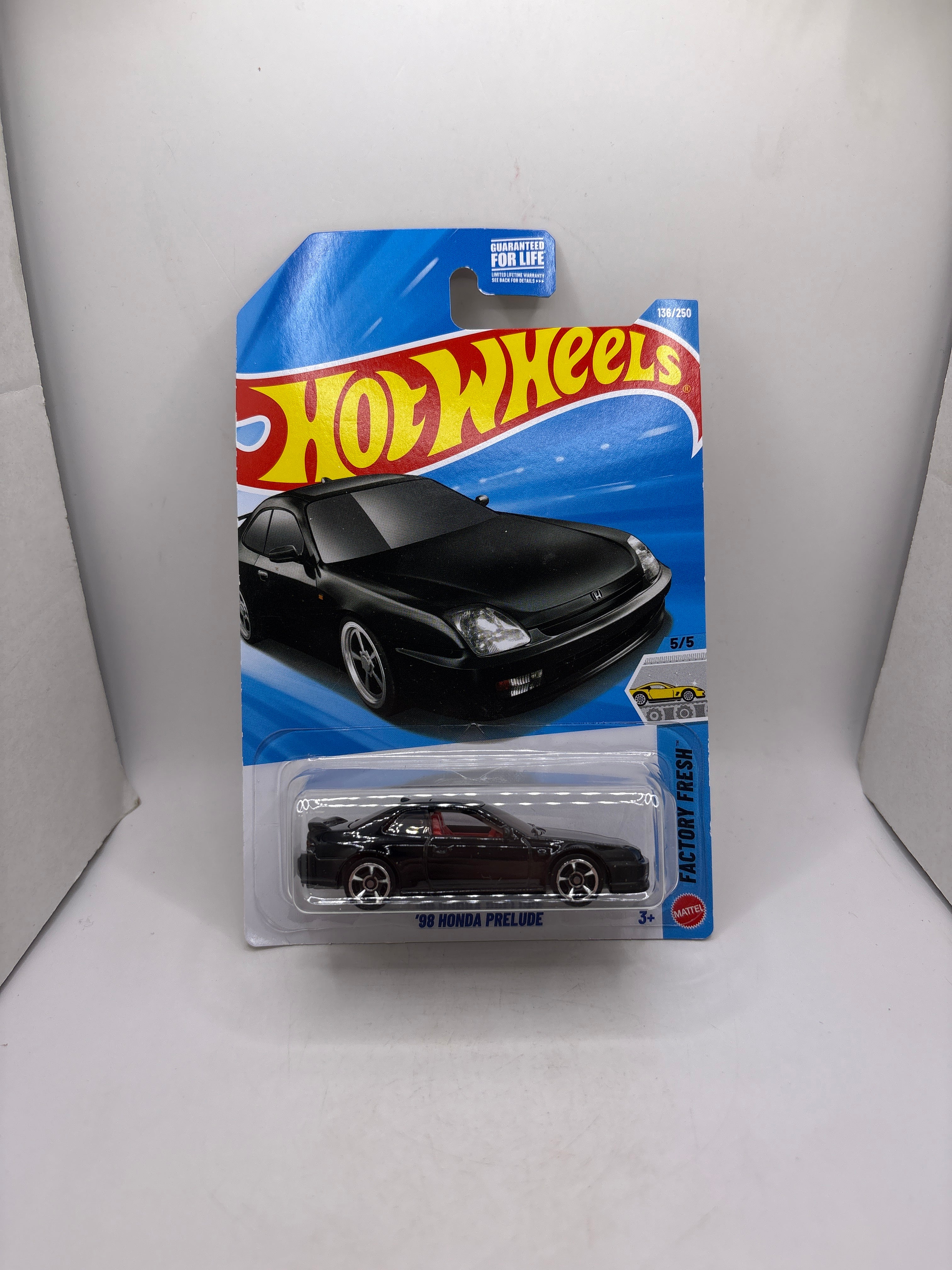 Hot Wheels 98 Honda Prelude Diecast black