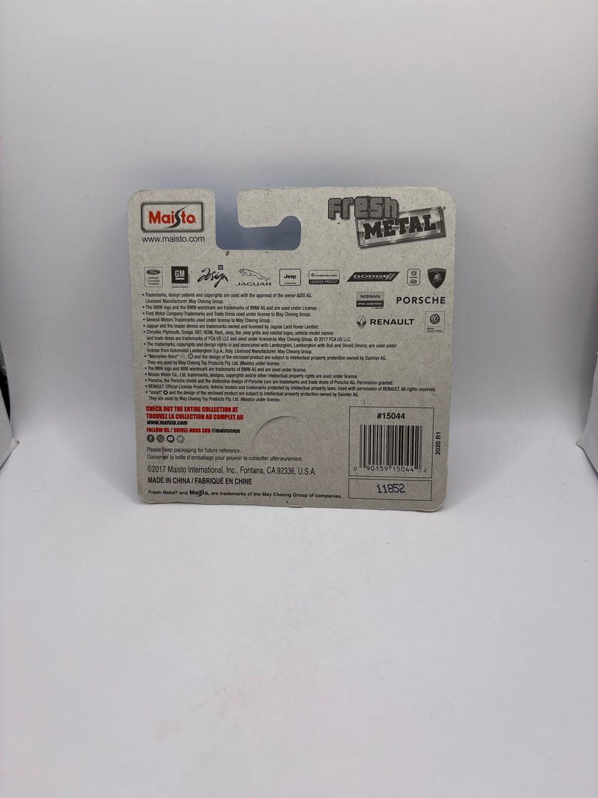 Maisto Porsche Panamera Turbo Diecast