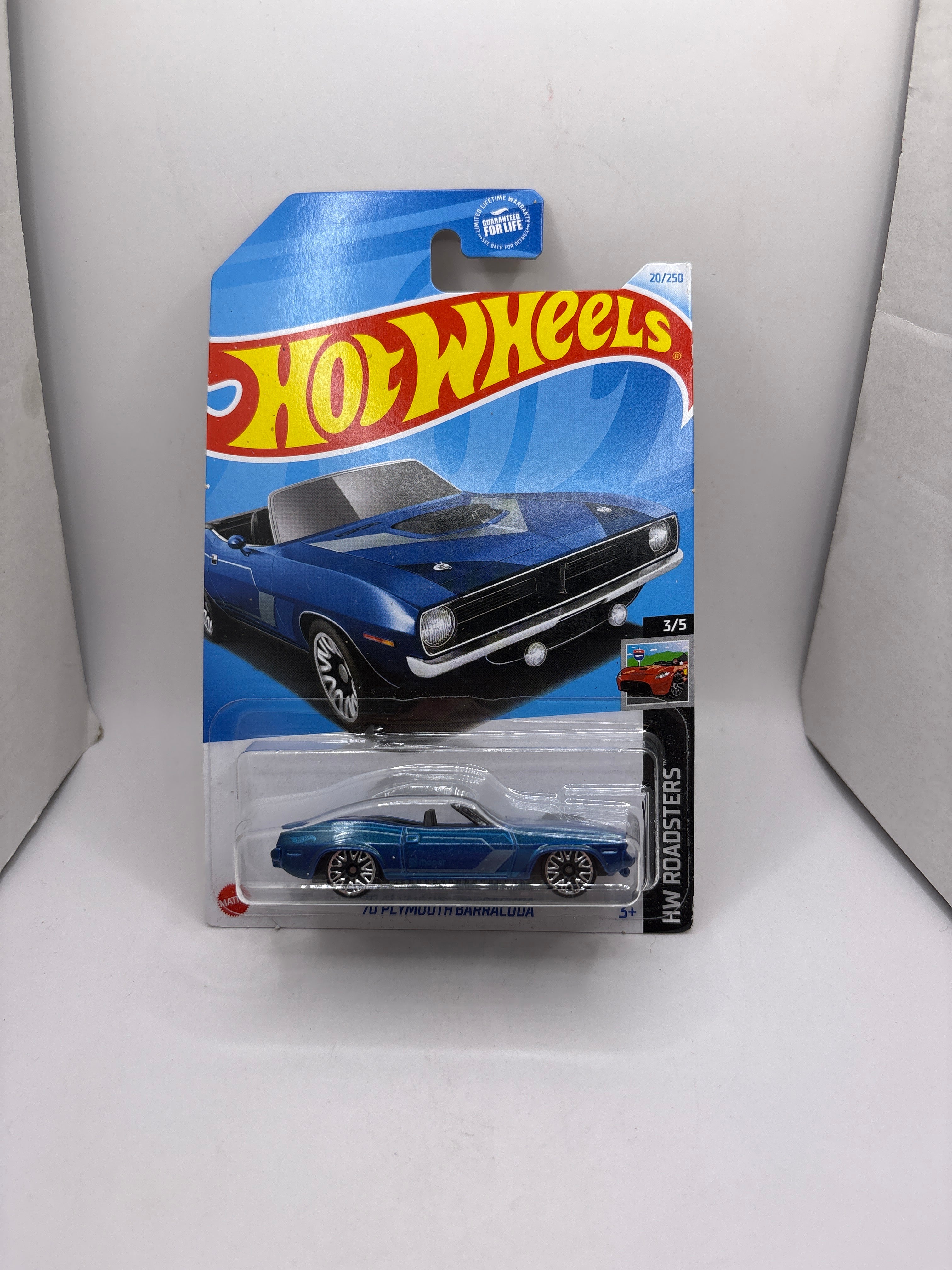 Hot Wheels 70 Plymouth Barracuda Diecast