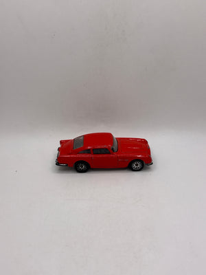Hot Wheels Aston Martin 1963 DB5 Diecast red