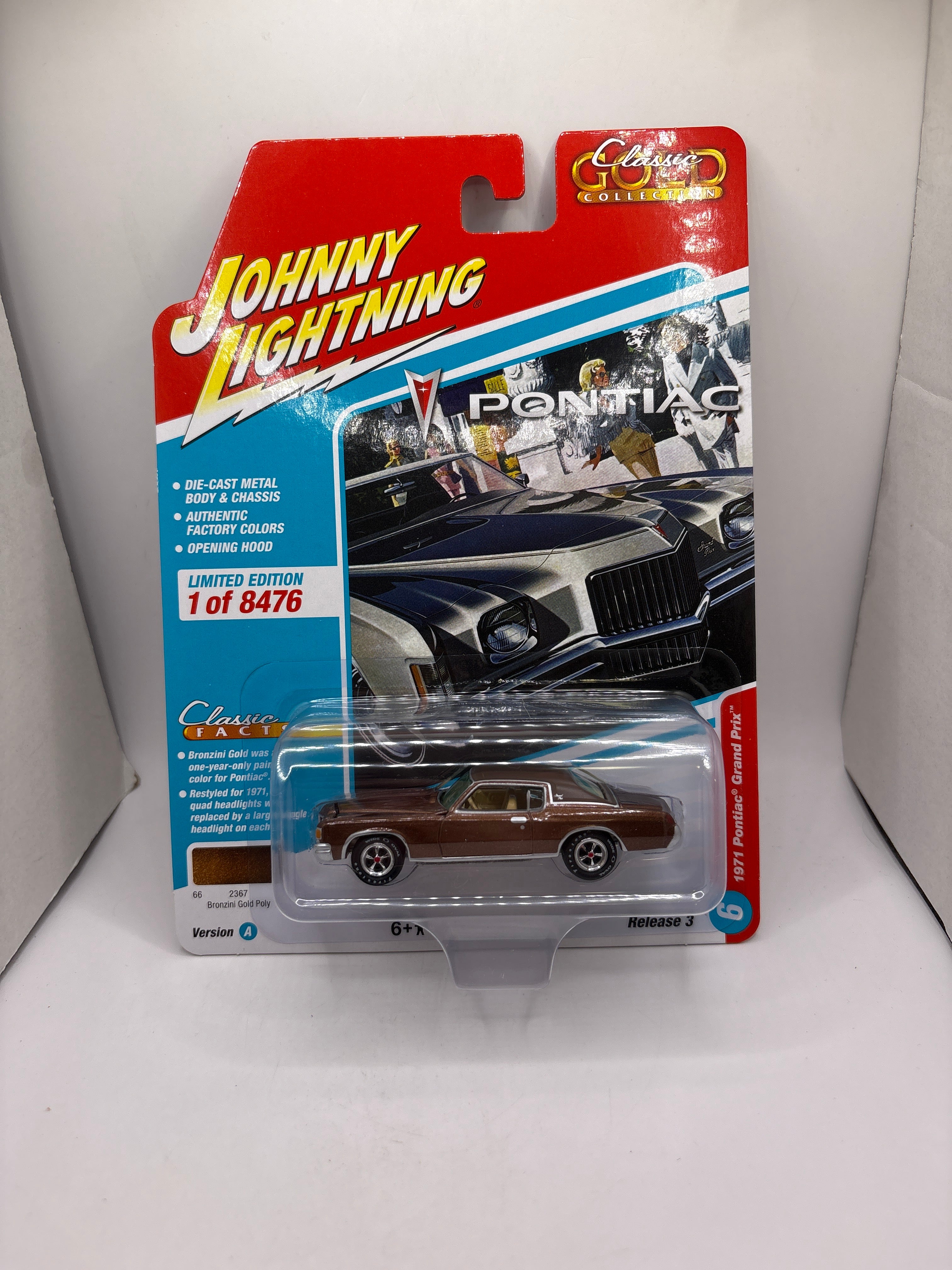 Johnny Lightning 1971 Pontiac Grand Prix Diecast