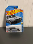 Hot Wheels Alfa Romeo GTV6 3.0 Diecast