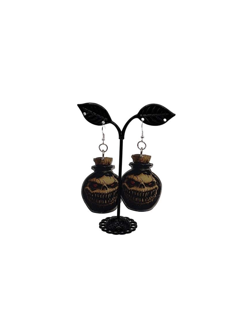 Court of the Dead Skull Apple Earrings