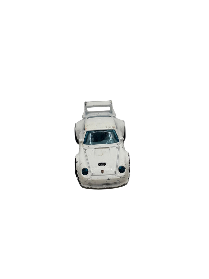 Hot Wheels Porsche 993 GT2 Diecast white