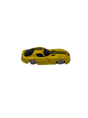 Maisto 1998 Dodge Viper GT2 Diecast yellow
