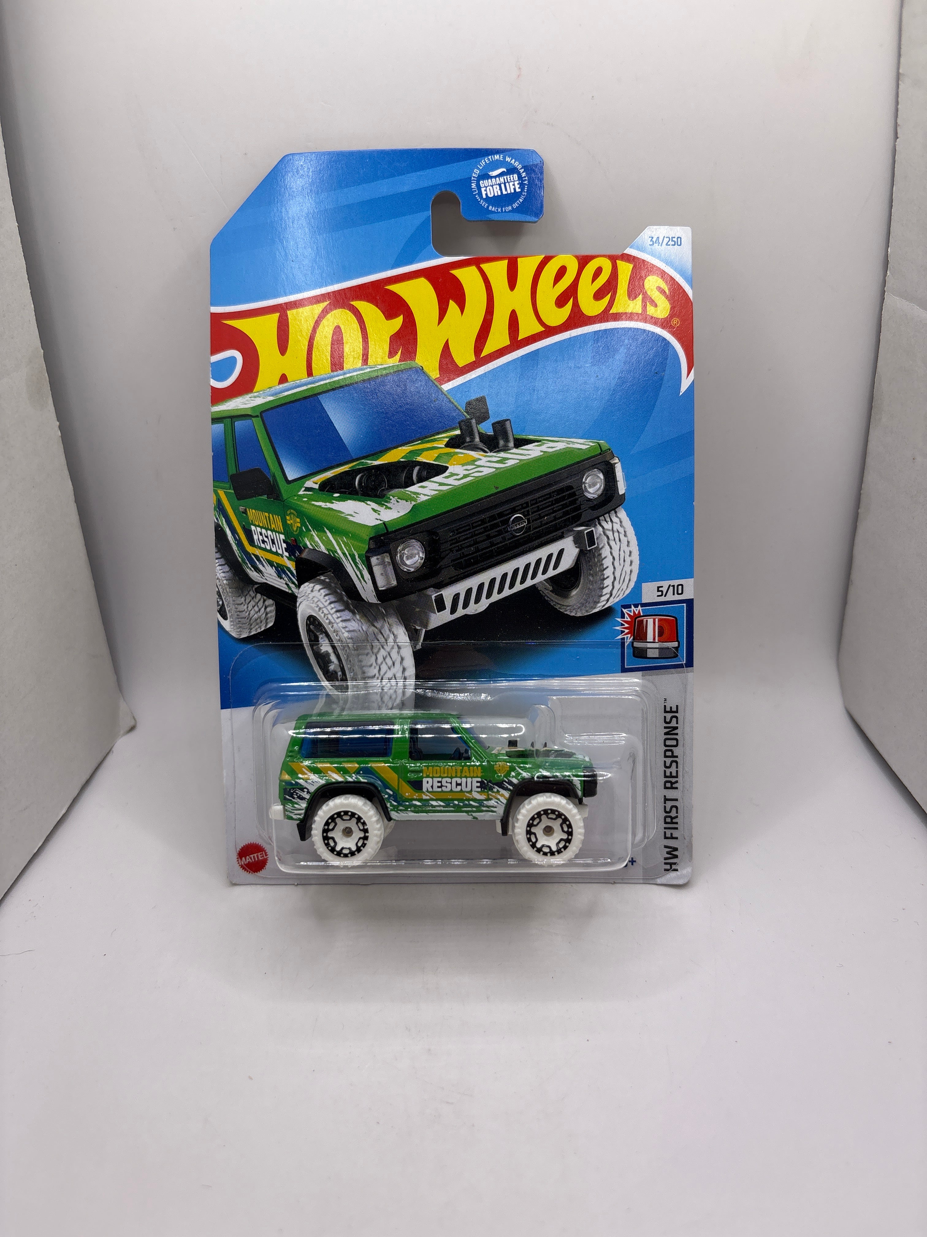 Hot Wheels Nissan Patrol Custom Diecast