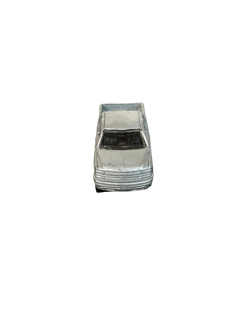 Maisto Chevy Silverado Diecast