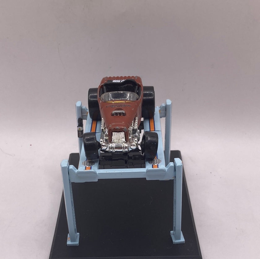 Hot Wheels Deuce Roadster Diecast