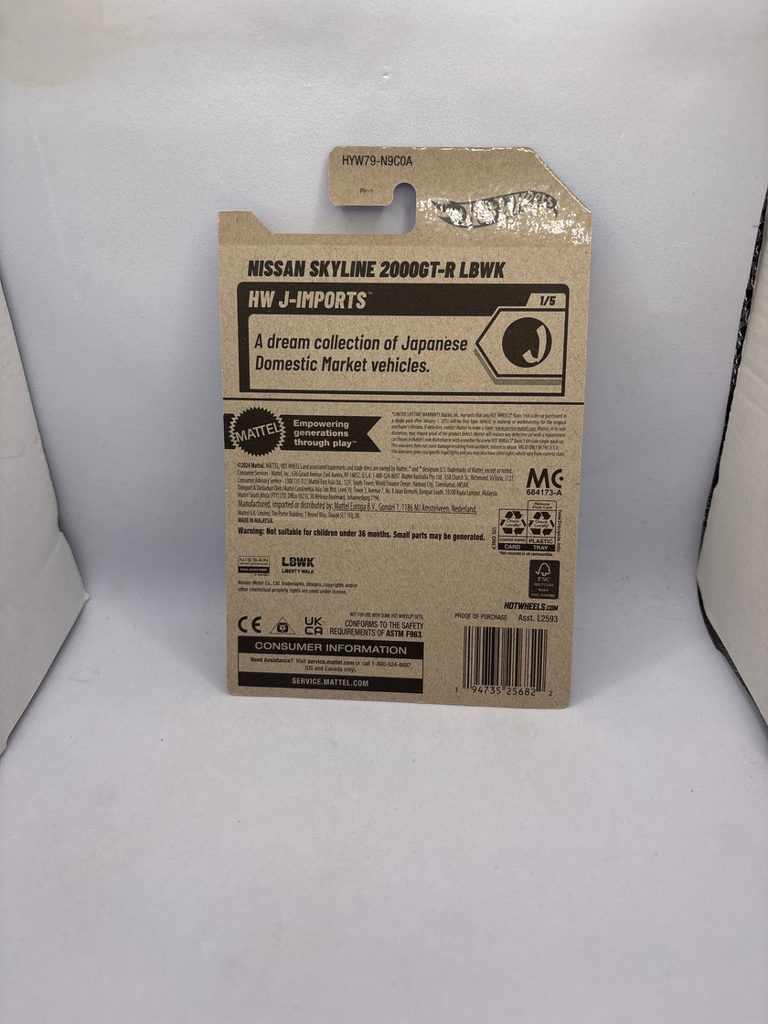 Hot Wheels Nissan Skyline 2000GT-R LBWK Diecast