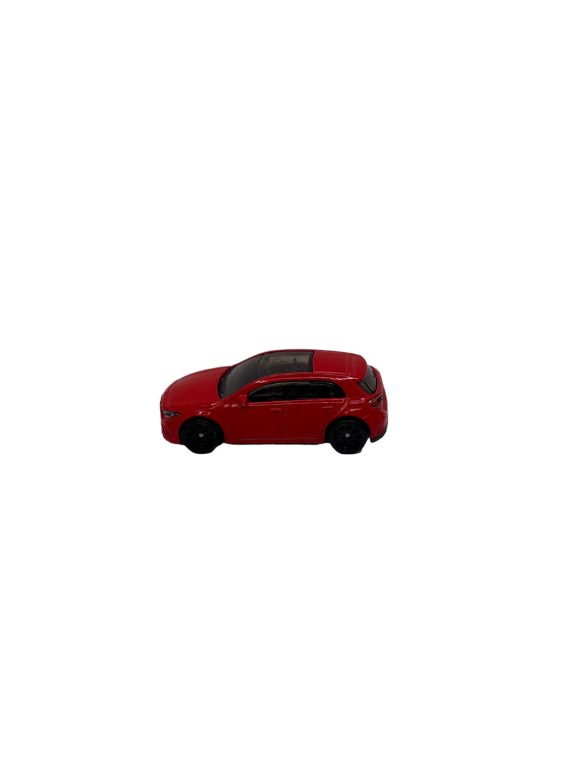 Hot Wheels 2019 Mercedes-Benz A-Class Diecast red