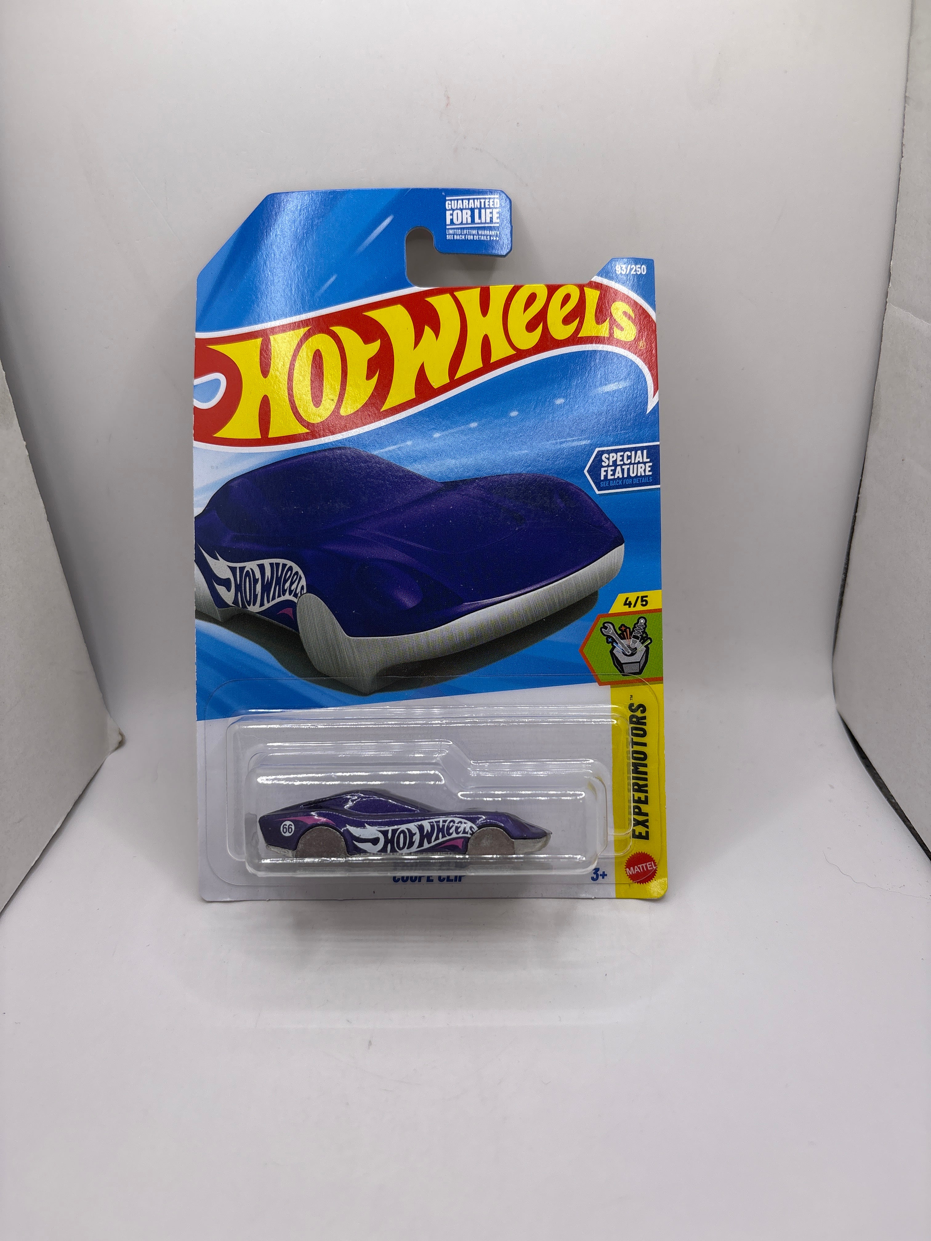 Hot Wheels Coupe Clip Diecast purple