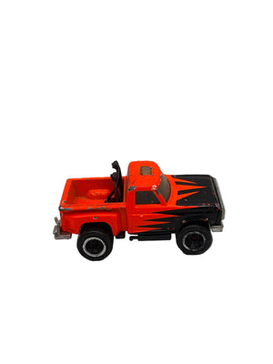 Matchbox Flareside Pick-Up Diecast orange