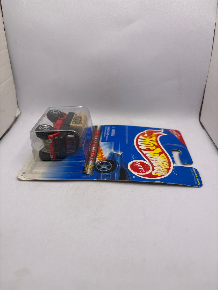 Hot Wheels Mercedes-Benz Unimog Diecast