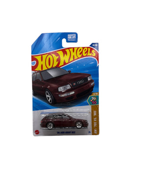 Hot Wheels 94 Audi Avant RS2 Diecast brown