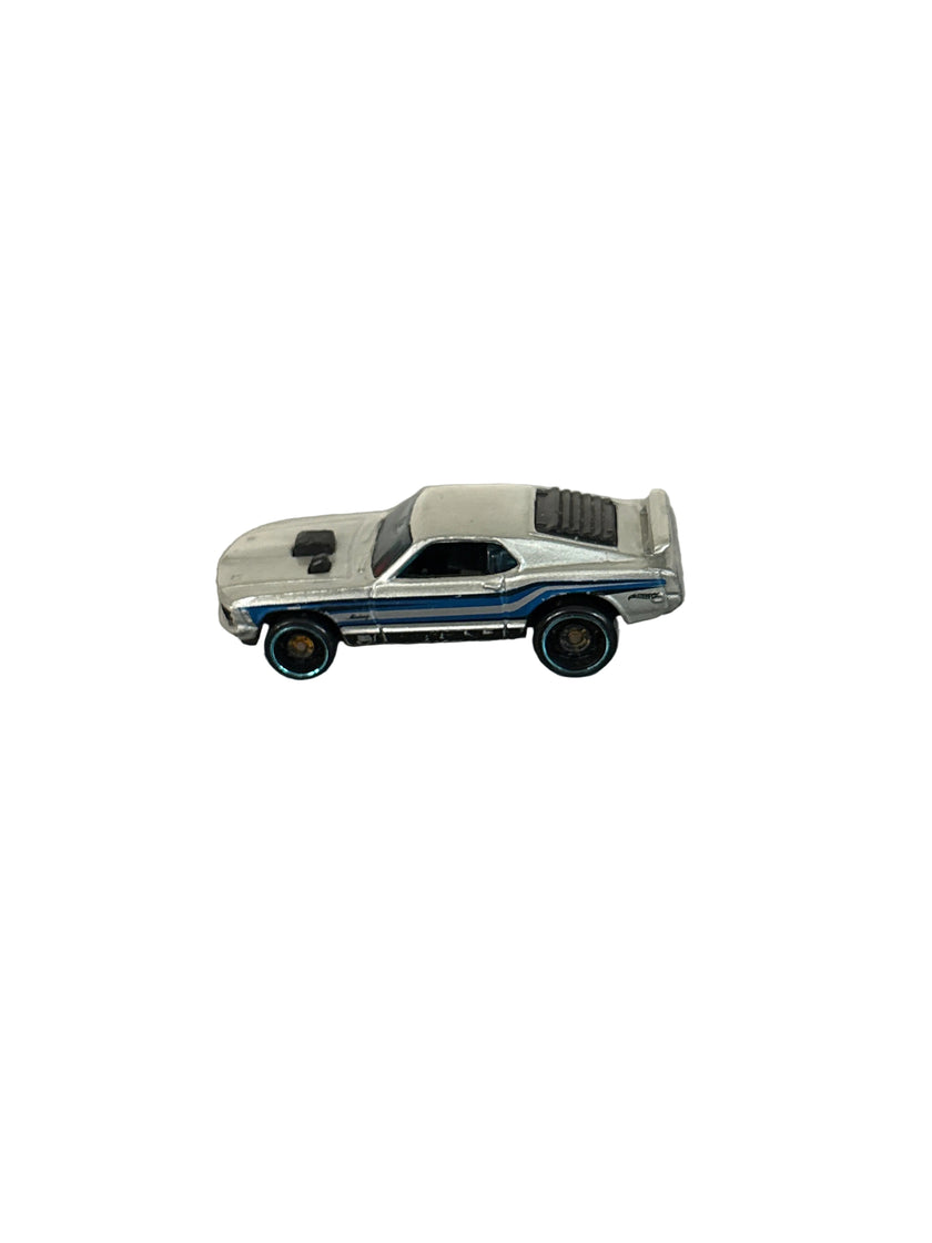 Hot Wheels Mustang Mach 1 Diecast
