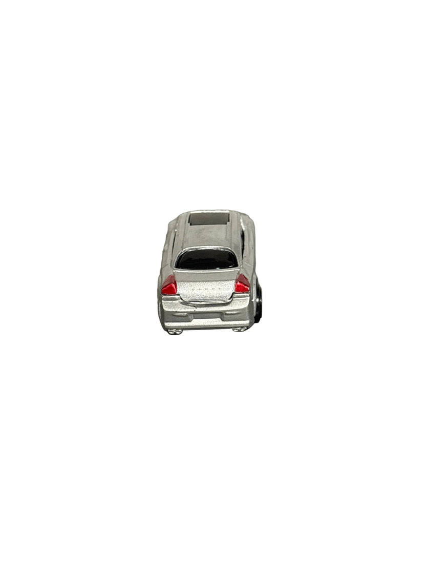 Maisto 2001 Dodge Super 8 HEMI Concept Diecast