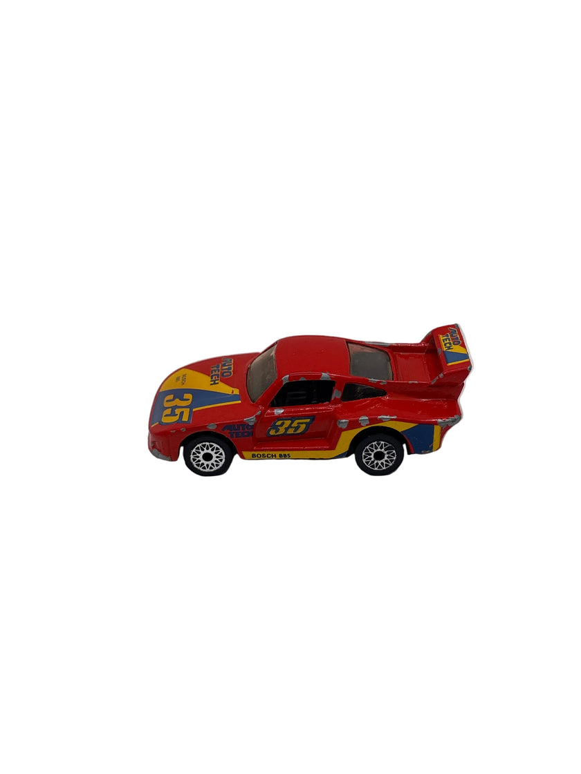 Matchbox Racing Porsche 935 Diecast red