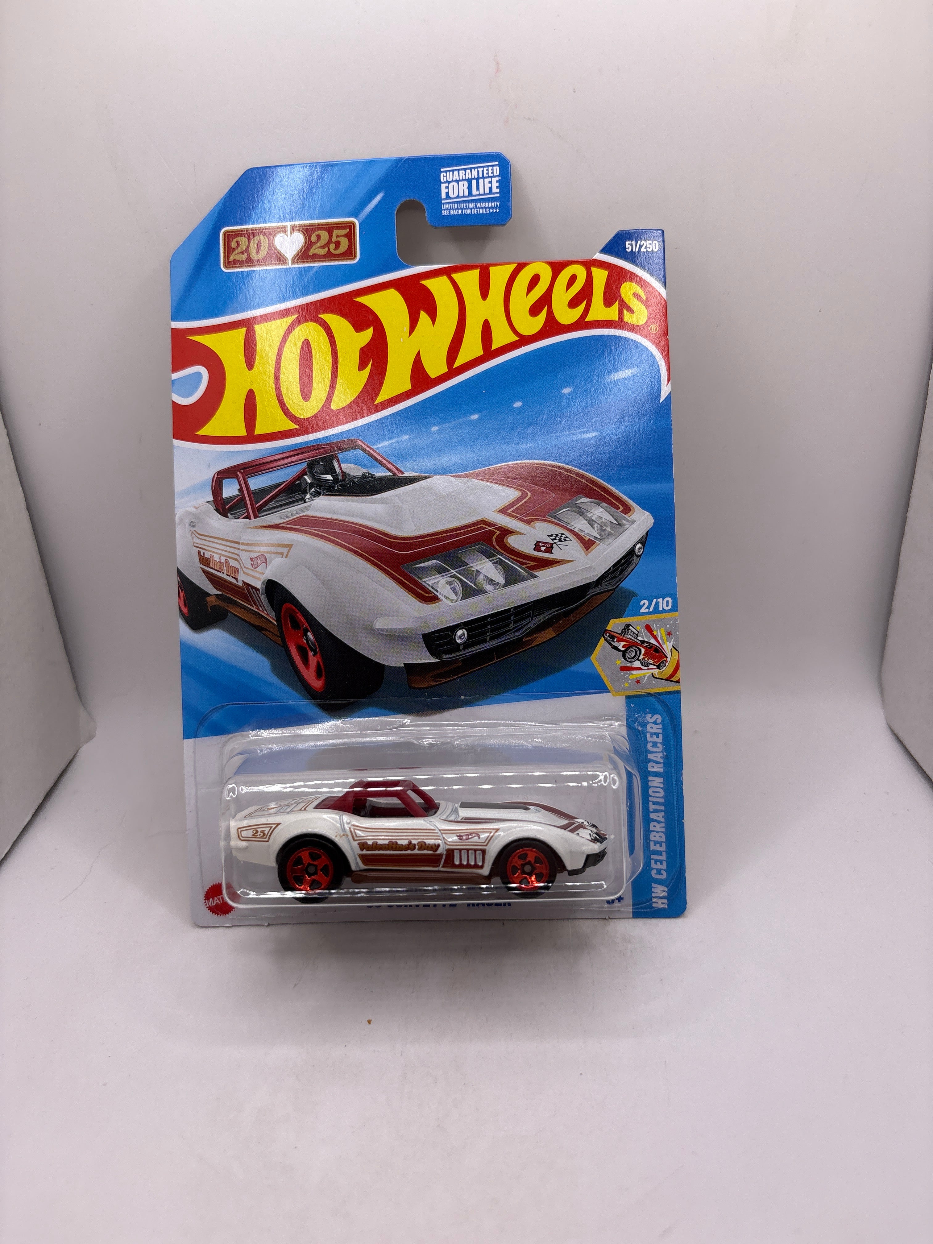 Hot Wheels 69 Corvette Racer Diecast white