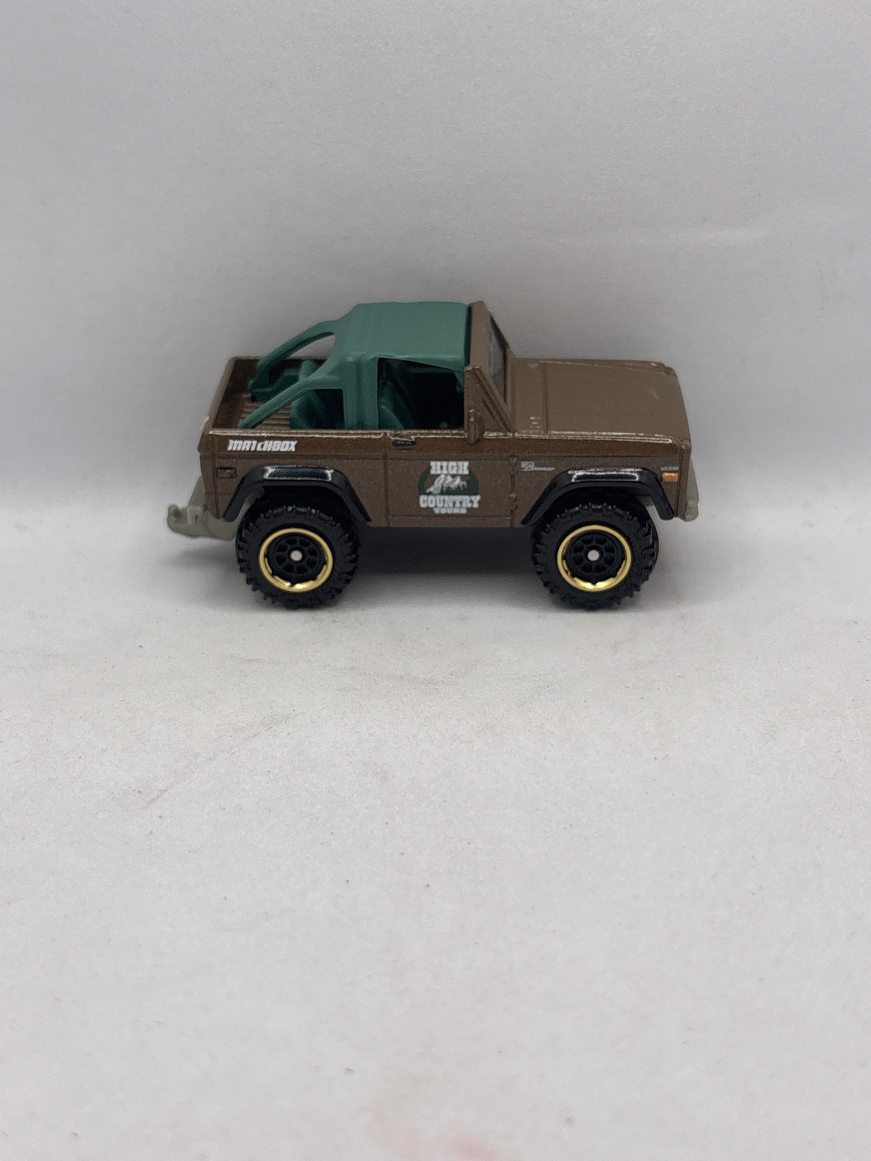 Matchbox 1972 Ford Bronco 4x4 Diecast