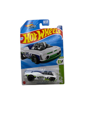 Hot Wheels Rodger Dodger 2.0 Diecast white