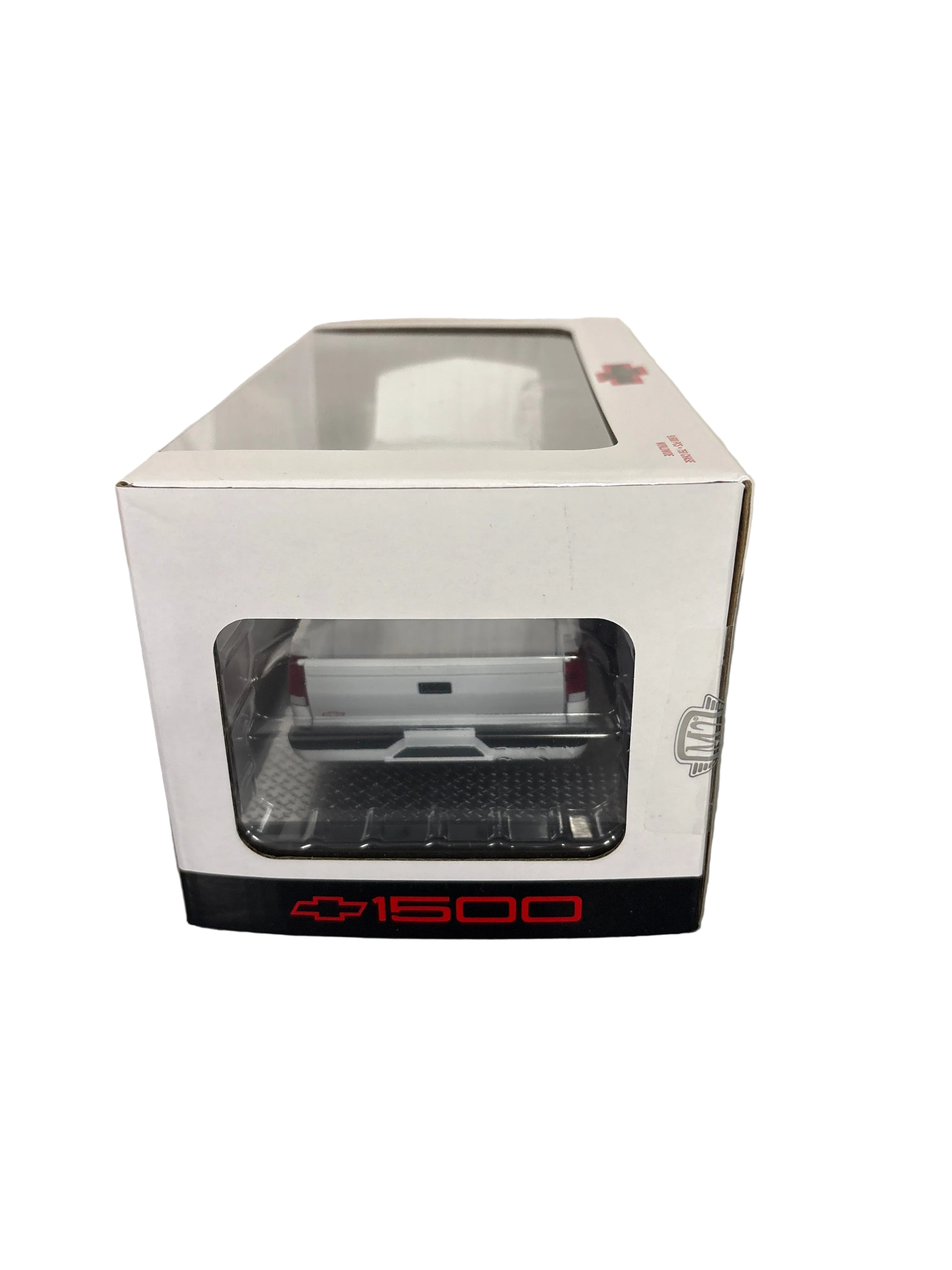 M2 1993 Chevrolet C1500 SS 454 Diecast white