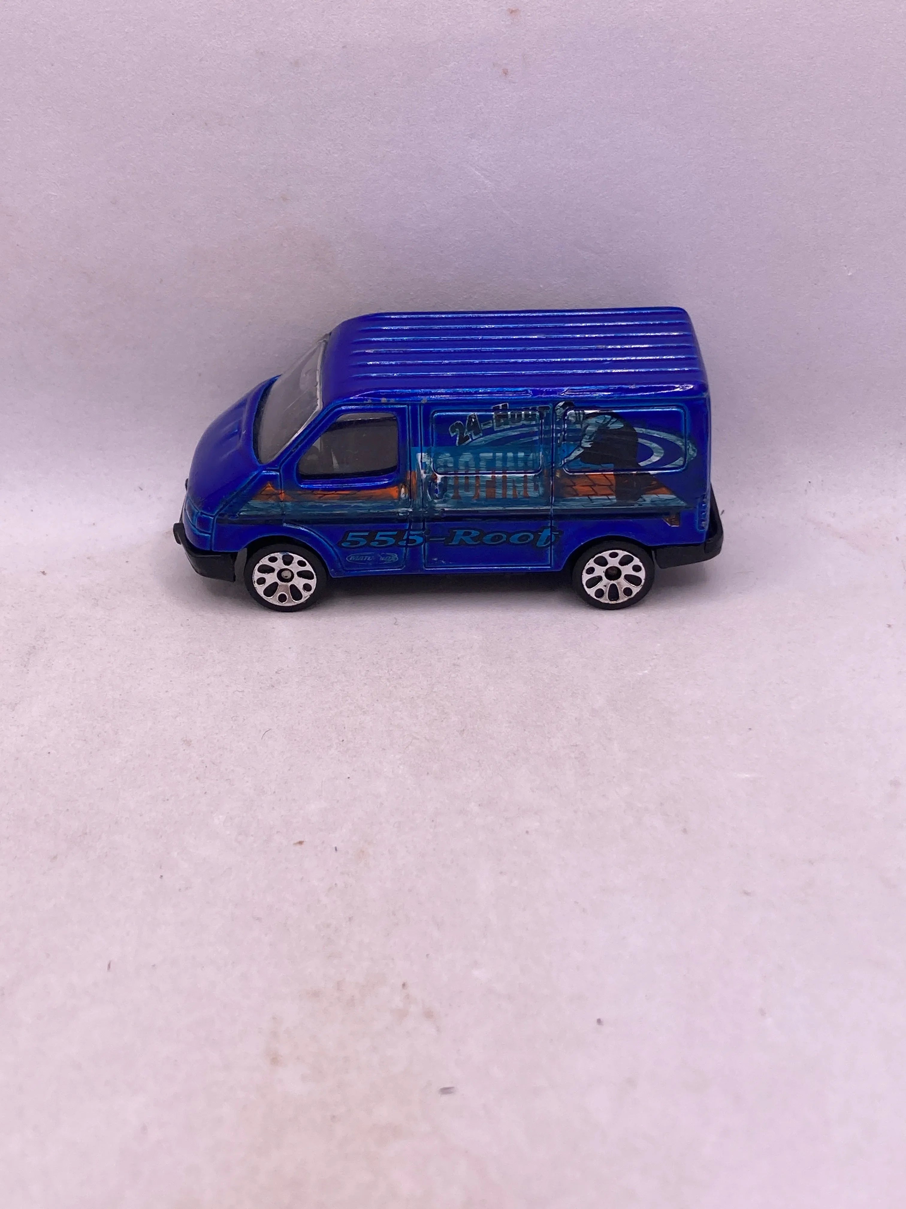 Matchbox Ford Transit Diecast