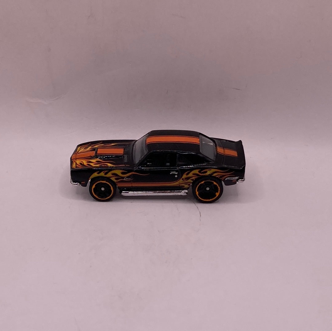 Hot Wheels 68 Copo Camaro Diecast