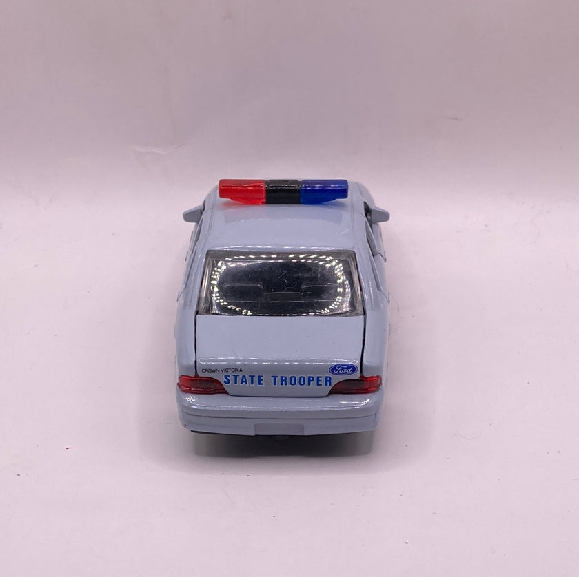 Road Champs Crown Victoria Diecast