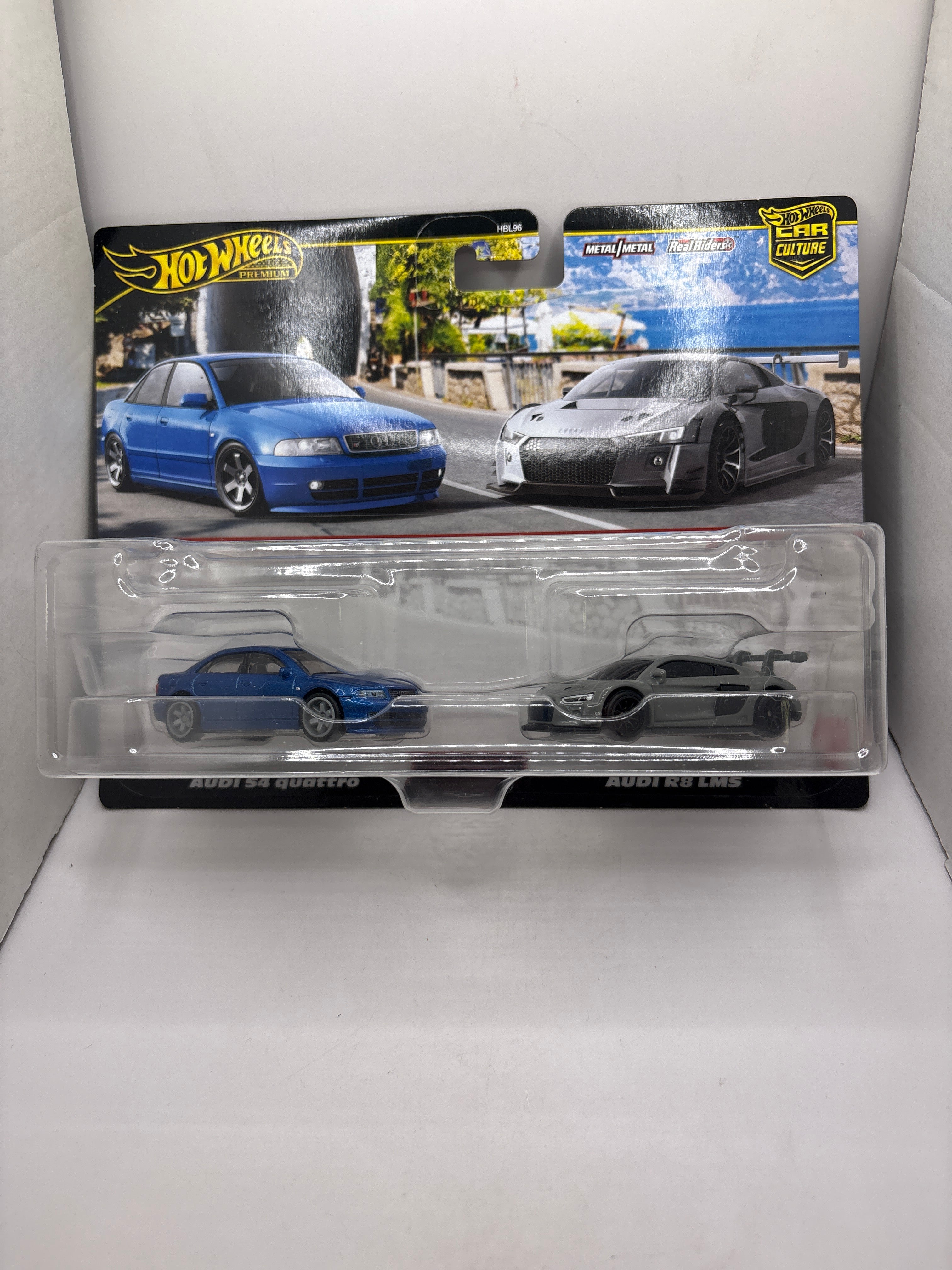 Hot Wheels Audi S4 Quattro Audi R8 LMS Diecast multi color