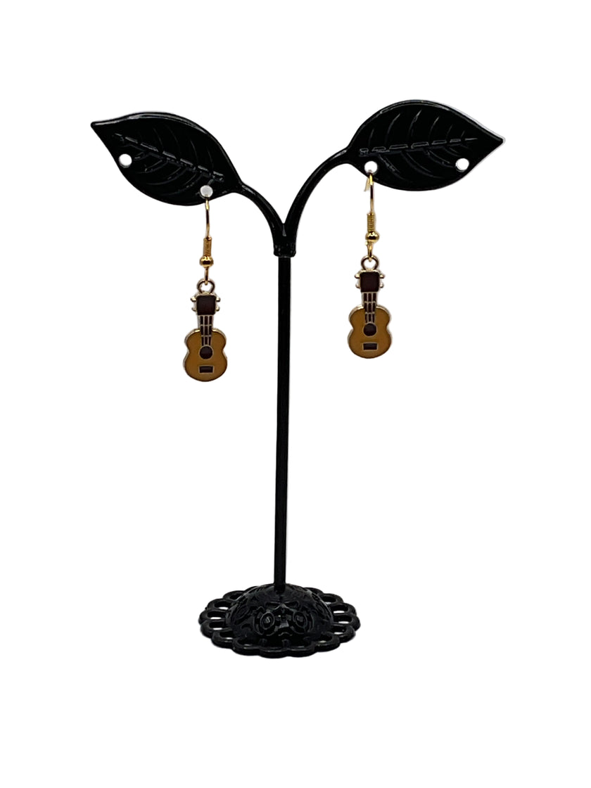 Musical instruments and note earrings