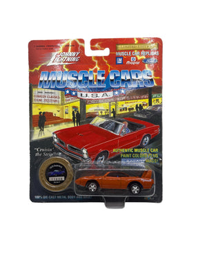 Johnny Lightning 1970 Superbird Diecast orange