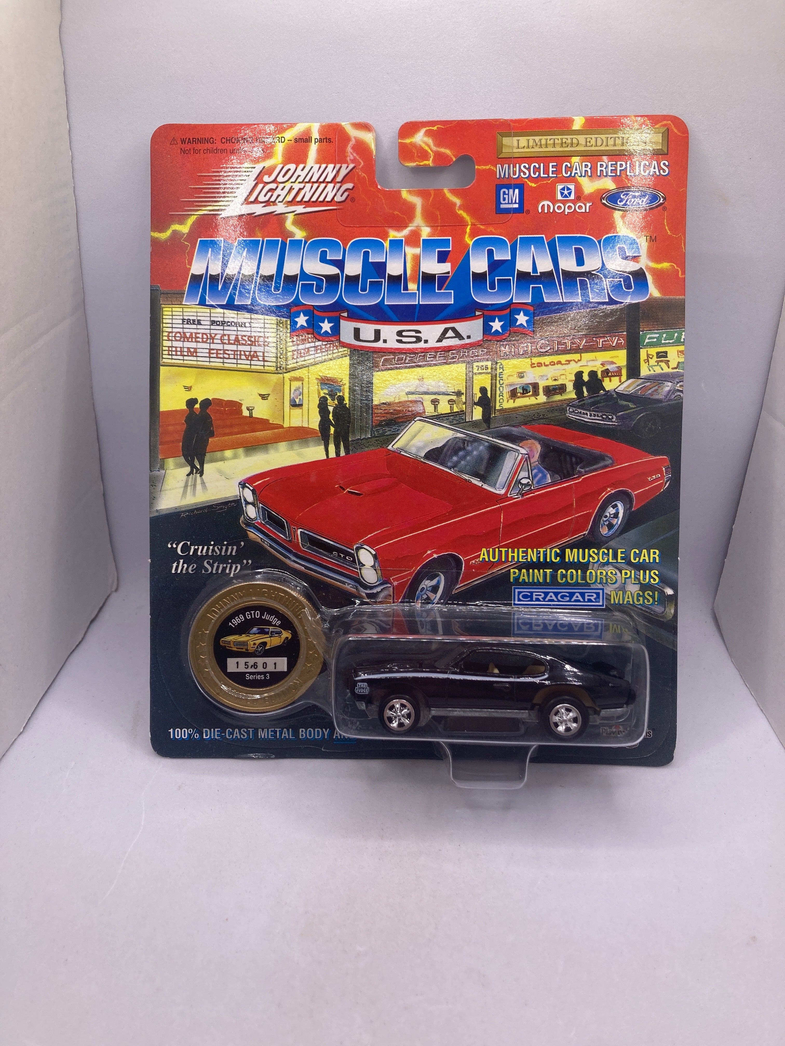 Johnny Lightning 1969 GTO Judge Diecast