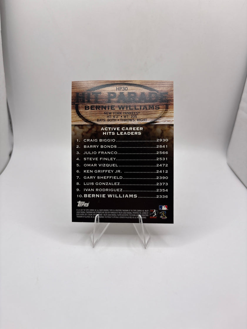 Topps Bernie Williams