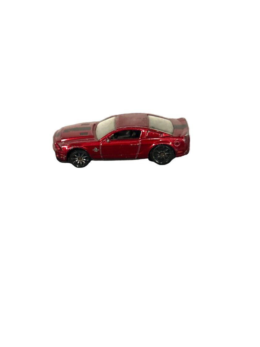 Hot Wheels 10 Ford Shelby GT500 Super Snake Diecast