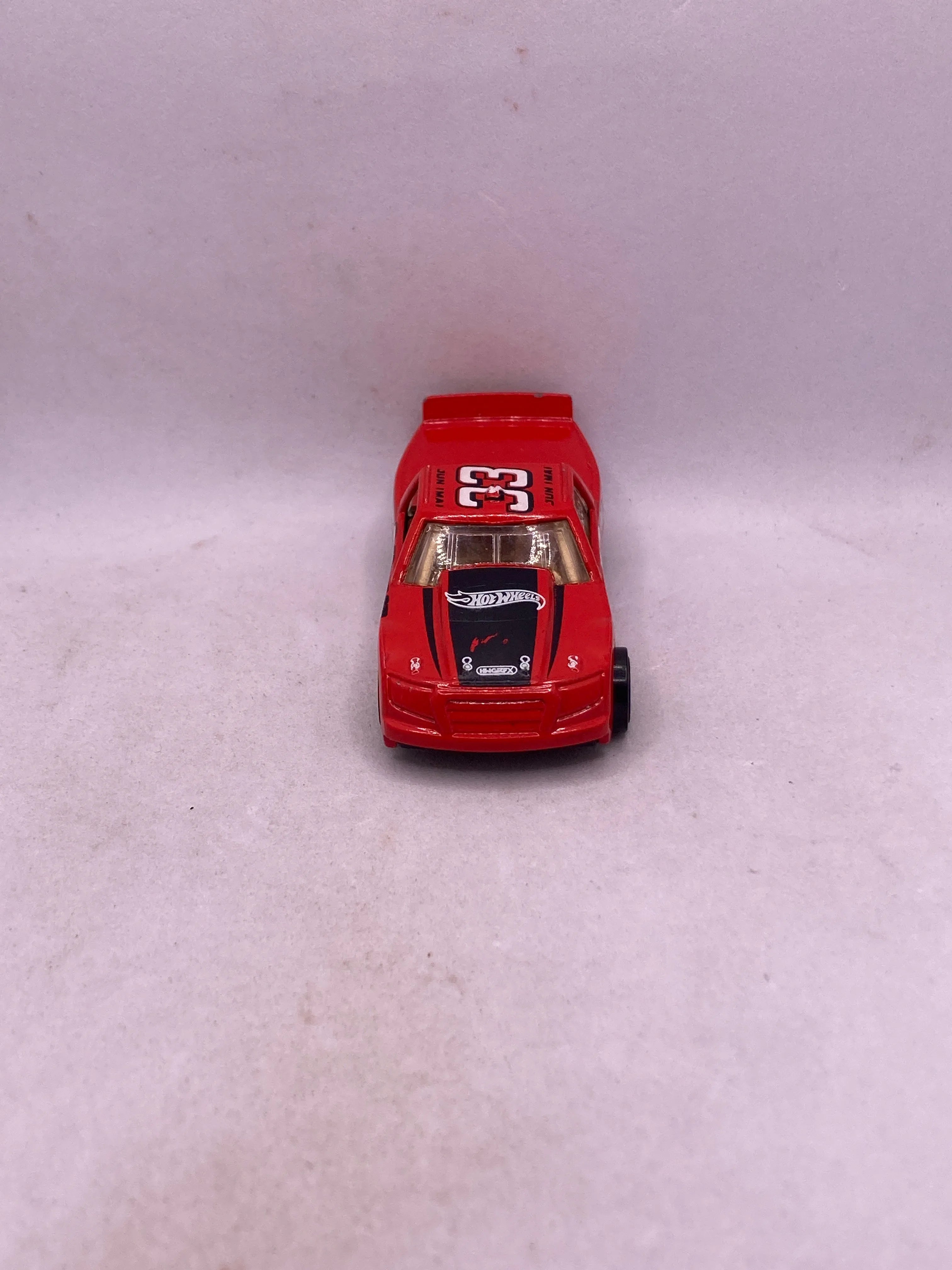 Hot Wheels Circle Trucker Diecast