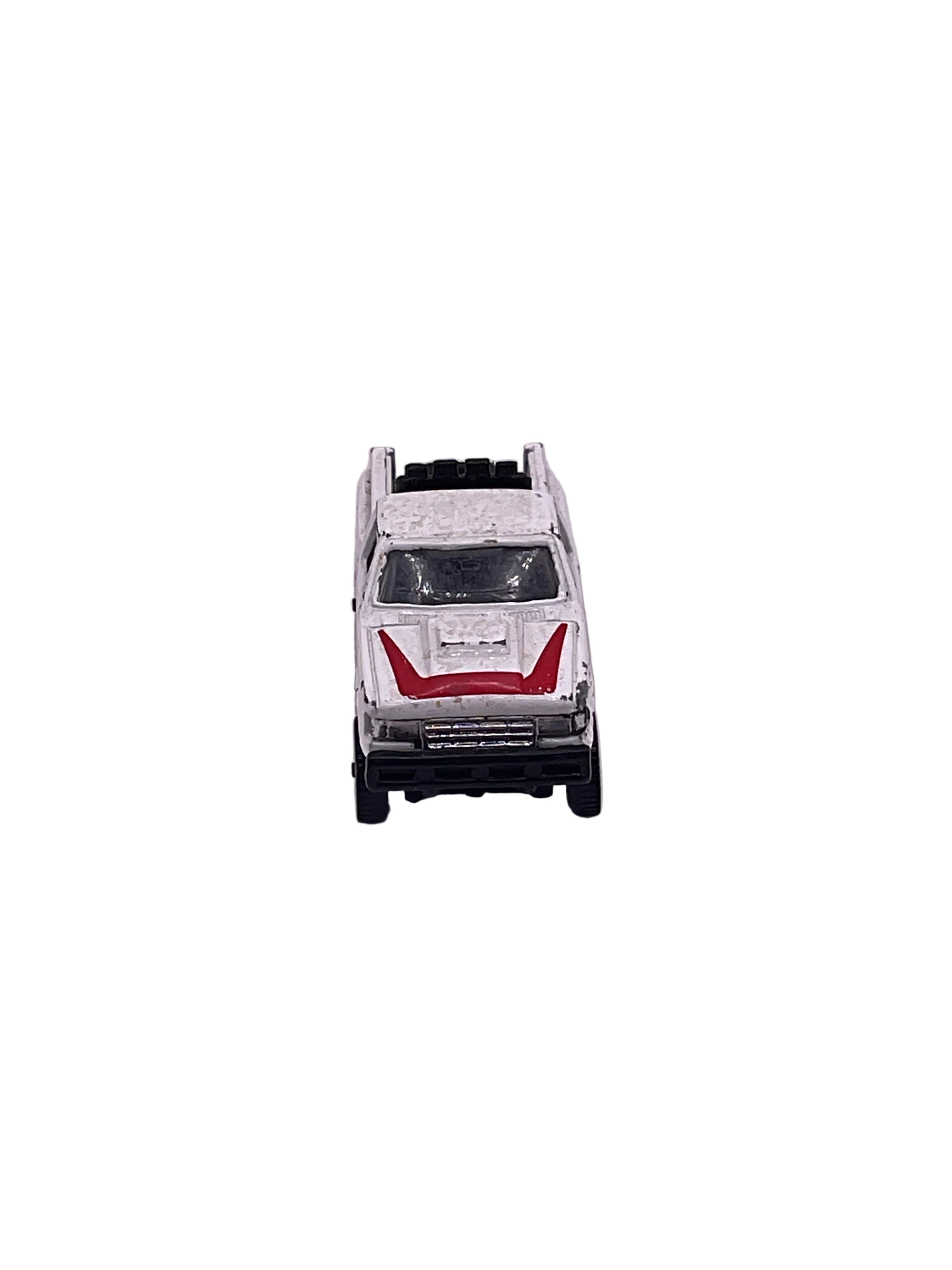 Maisto Ford F-150 Dust Devil Baja 4x4 Diecast White