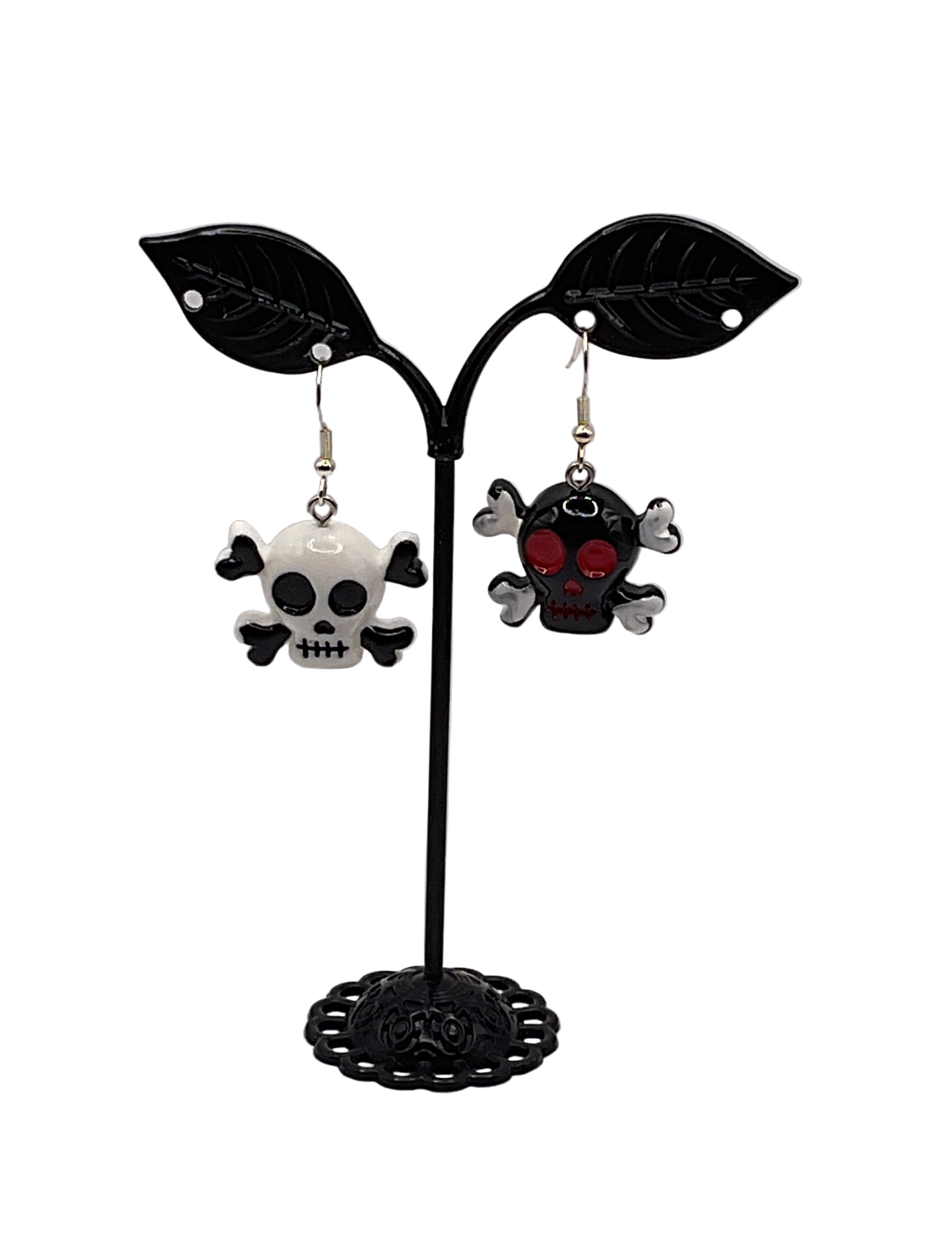 Skull earrings
