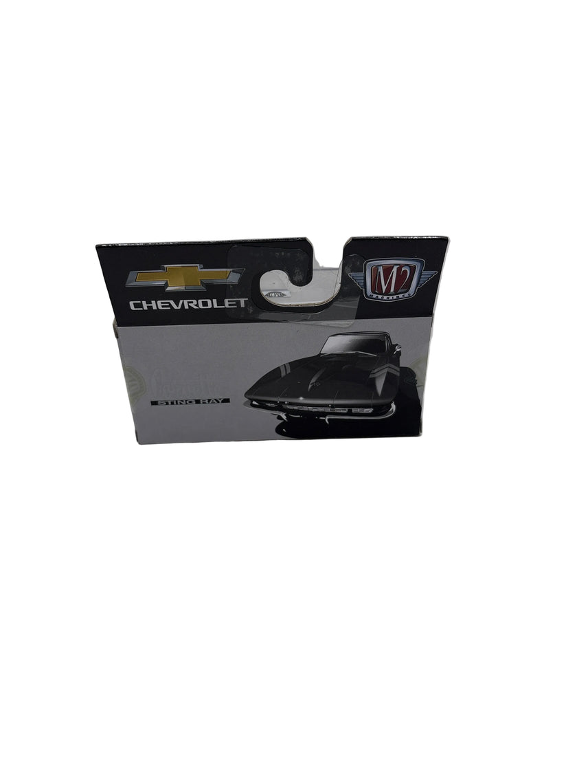 M2 1966 Chevrolet Corvette 427 Diecast