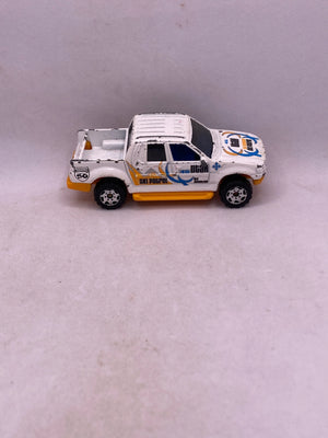 Matchbox Ford Explorer Sport Trac Diecast