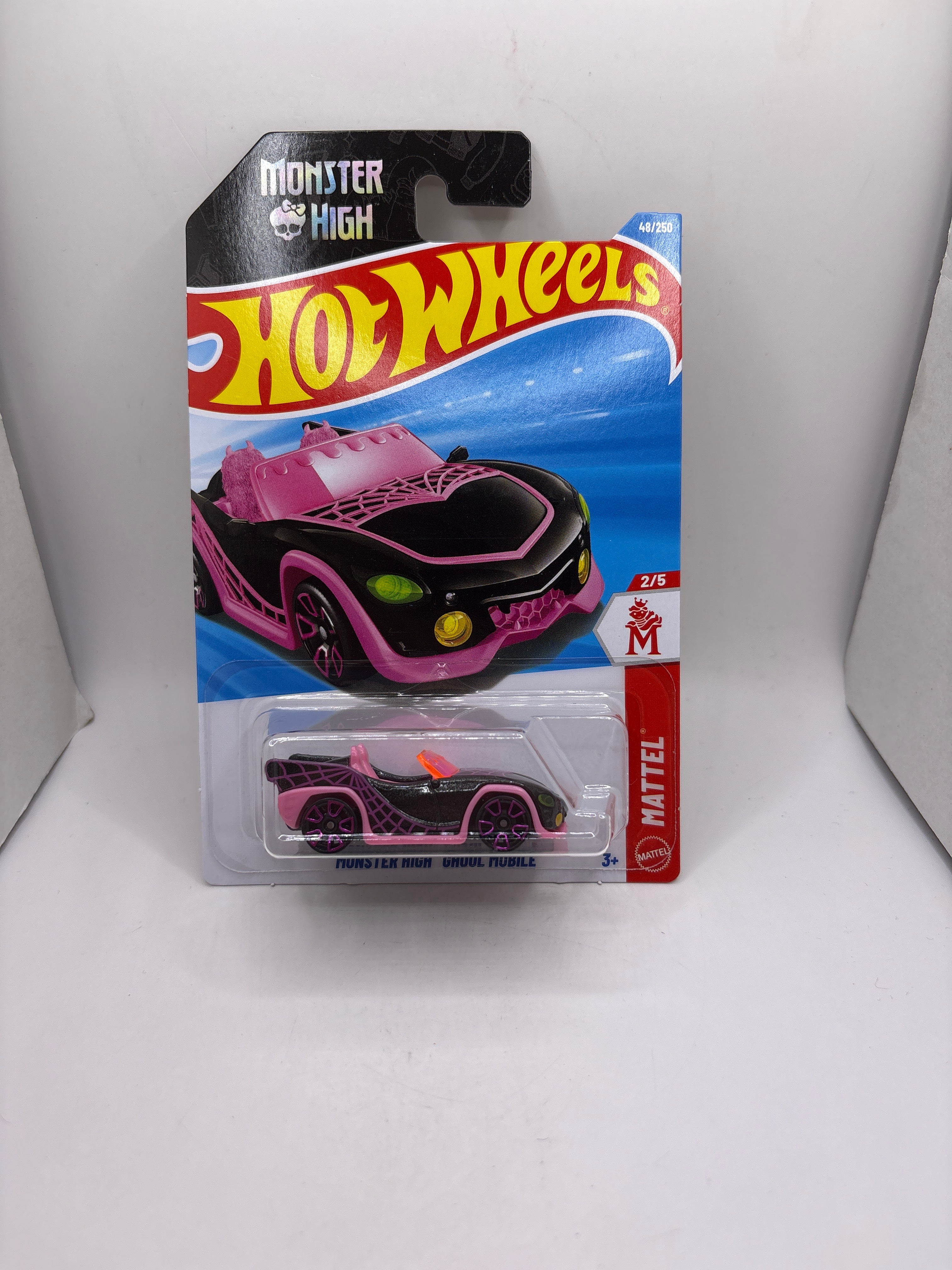 Hot Wheels Monster High Ghoul Mobile Diecast black