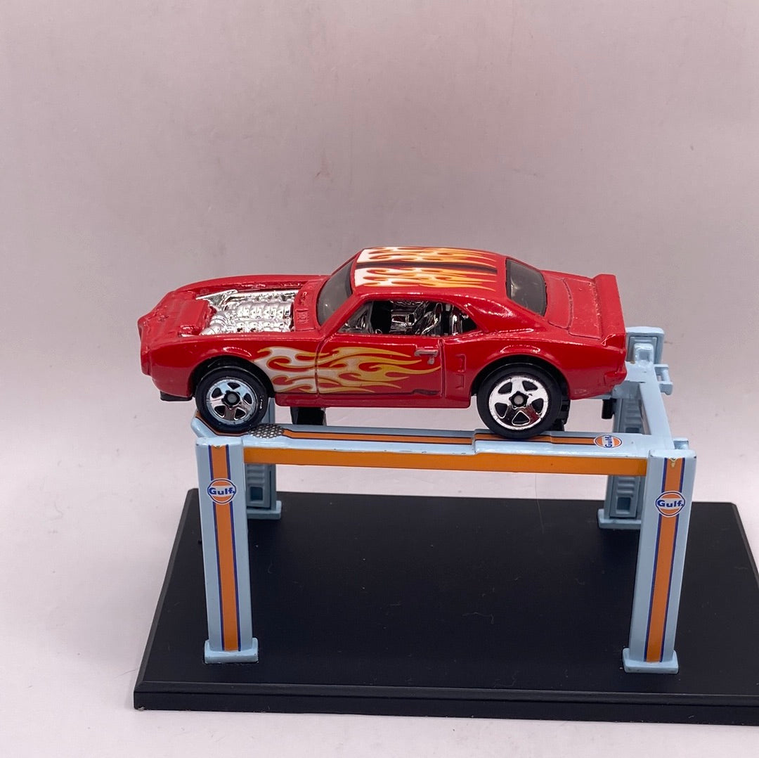 Hot Wheels Custom 67 Pontiac Firebird Diecast