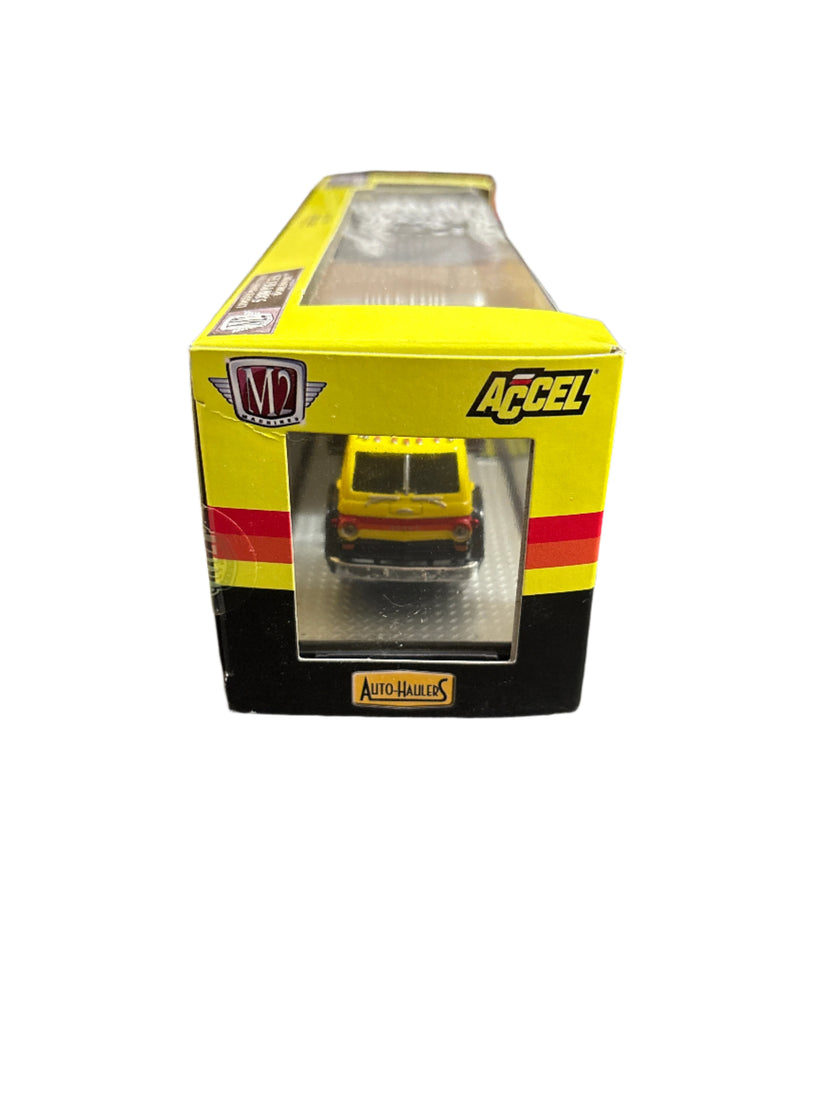 M2 1969 Dodge L600 & 1969 Plymouth Road Runner 440 Diecast